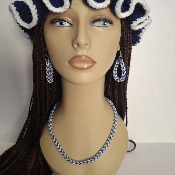 Open Top Ruffle Bucket Hat - Picture 5 of 8